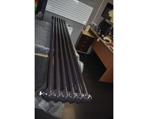 Трубчатый дизайн-радиатор производства ARBONIA (Германия) модель 2180/7/42 с нижней разносторонней подводкой