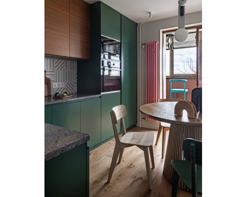 Трубчатый дизайн-радиатор производства ARBONIA (Германия), модель 2180, 6 секций, боковое подключение 12 (слева)/34 (справа)