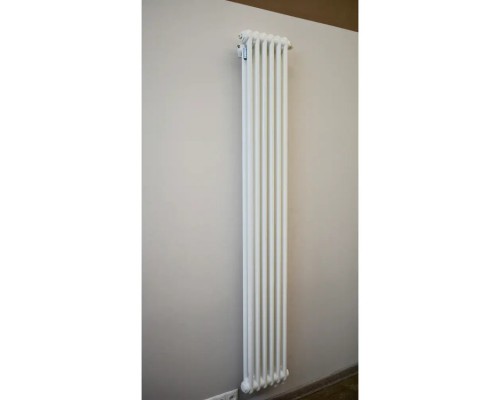 Трубчатый дизайн-радиатор производства ARBONIA (Германия) модель 2180/6/42 с нижней разносторонней подводкой